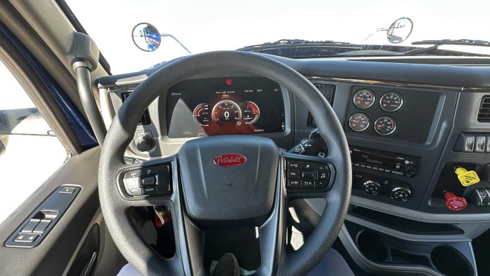 2026 Peterbilt 579-17