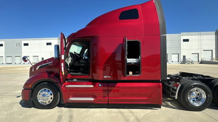 2026 Peterbilt 579-15