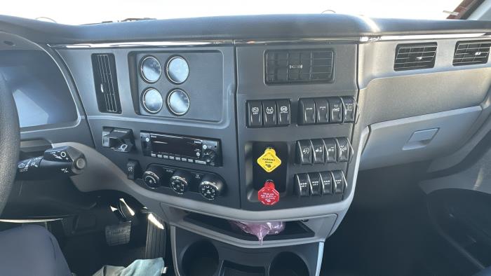 2026 Peterbilt 579-19