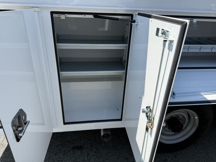 2024 Ford E-350-25