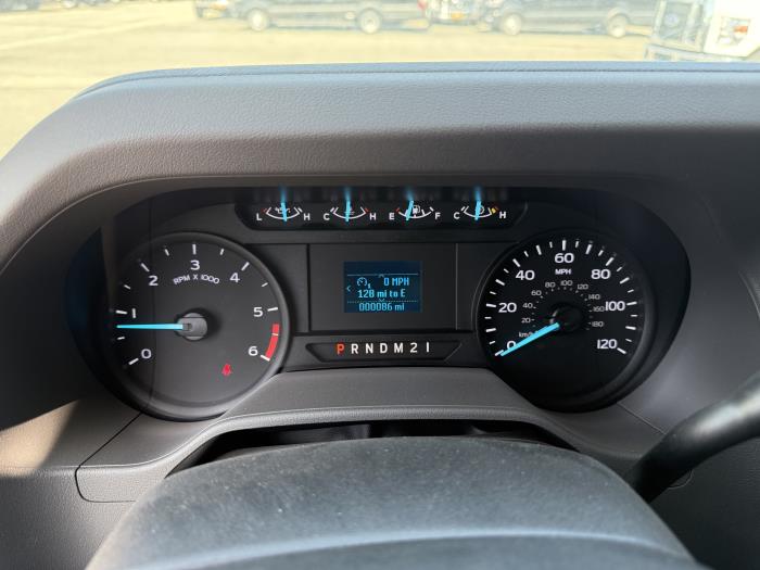 2024 Ford E-350-34