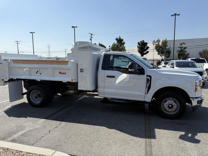 2025 Ford F-350-7