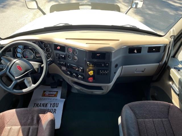 2021 Peterbilt 579-21