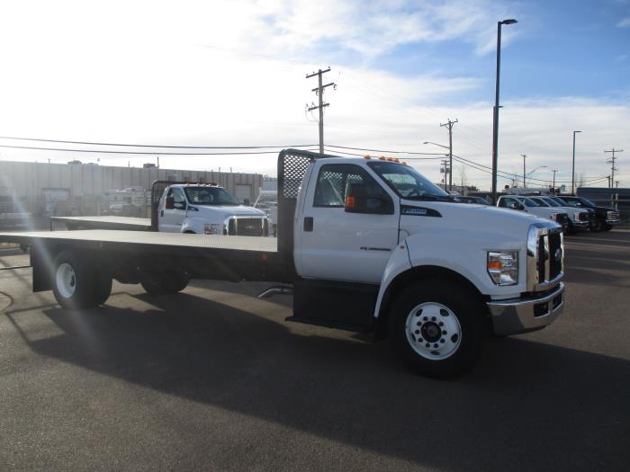 2026 Ford F-650-2