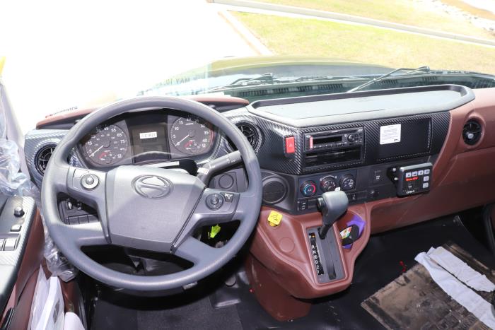 2025 Hino L6-19
