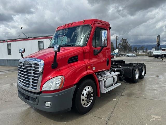 2017 Freightliner Cascadia-2