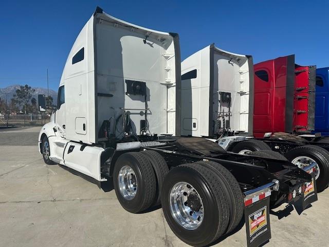 2021 Kenworth T680-2