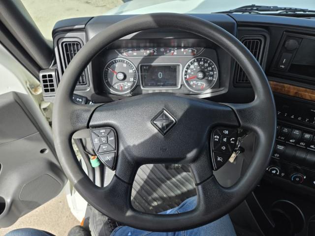 2022 International LT625-10