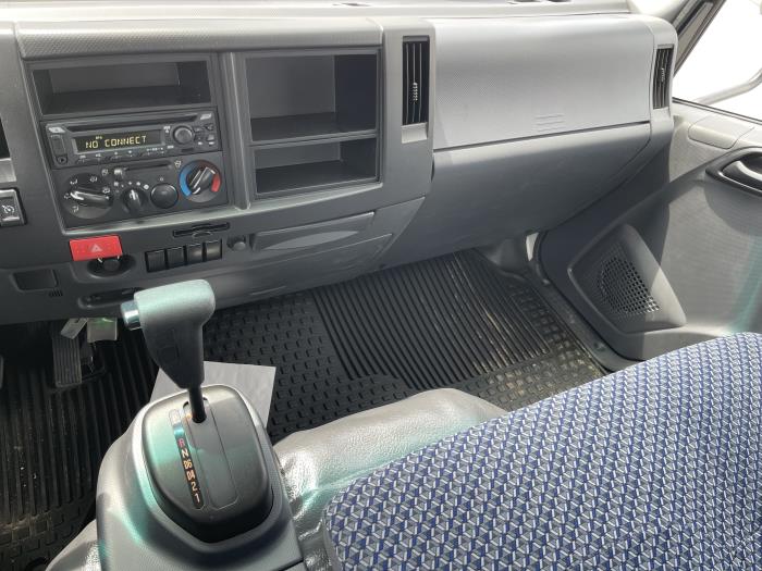 2024 Isuzu NPR-HD-8