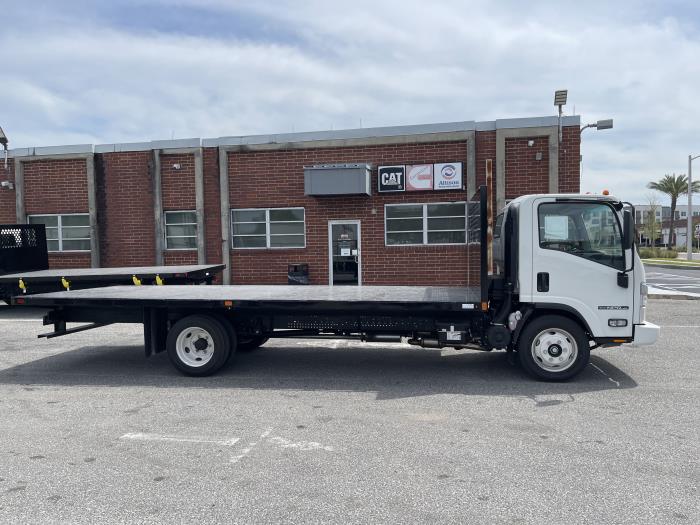 2024 Isuzu NPR-HD-4