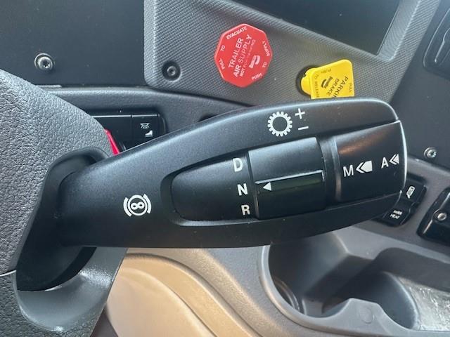 2019 Freightliner Cascadia-4