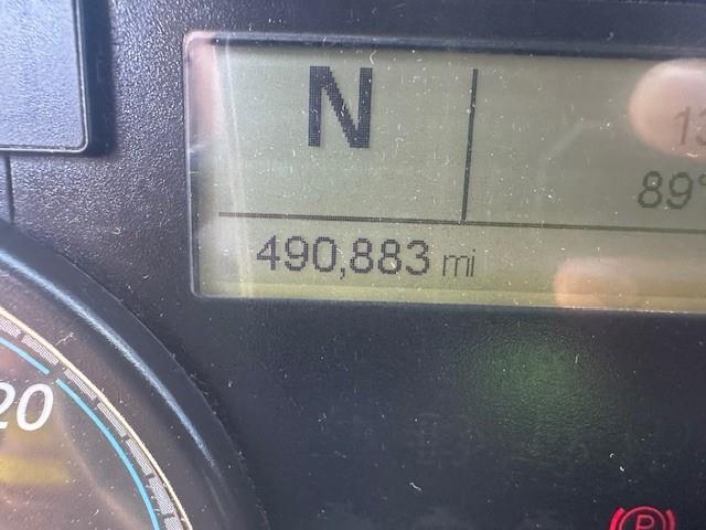 2019 Freightliner Cascadia-6
