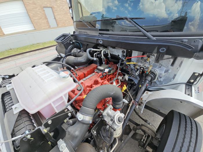 2025 Hino L6-10