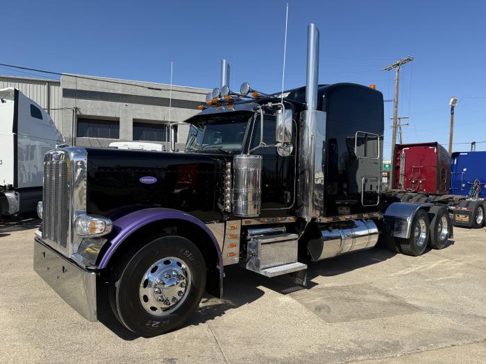 2023 Peterbilt 389-17