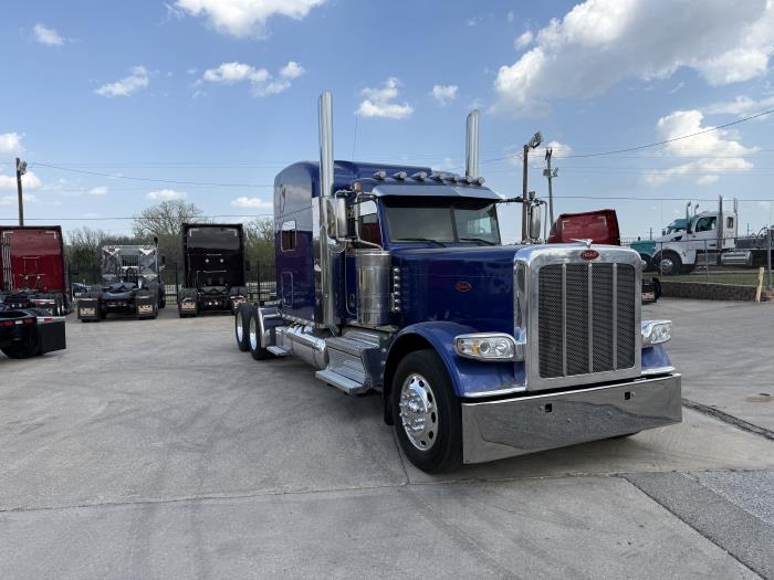 2022 Peterbilt 389-21