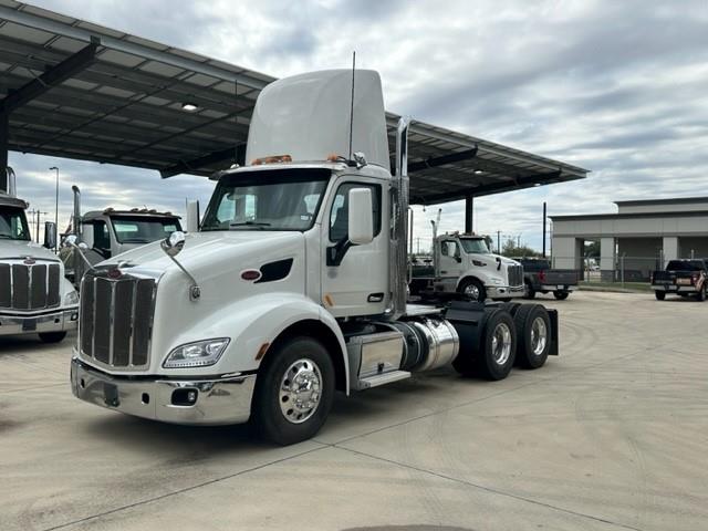 2020 Peterbilt 579-1