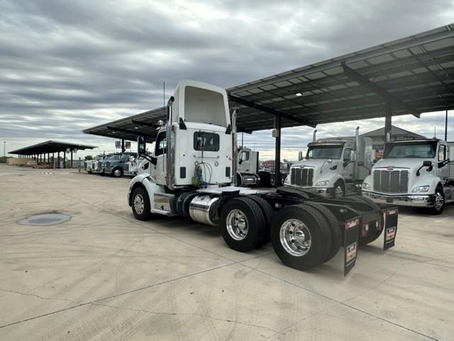 2020 Peterbilt 579-3