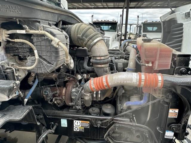 2020 Peterbilt 579-9