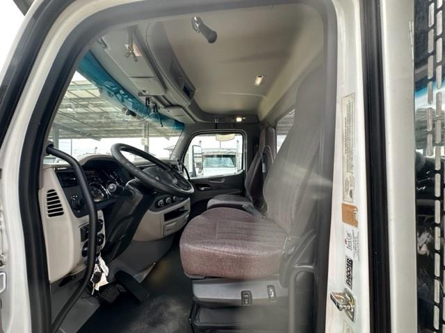 2020 Peterbilt 579-11
