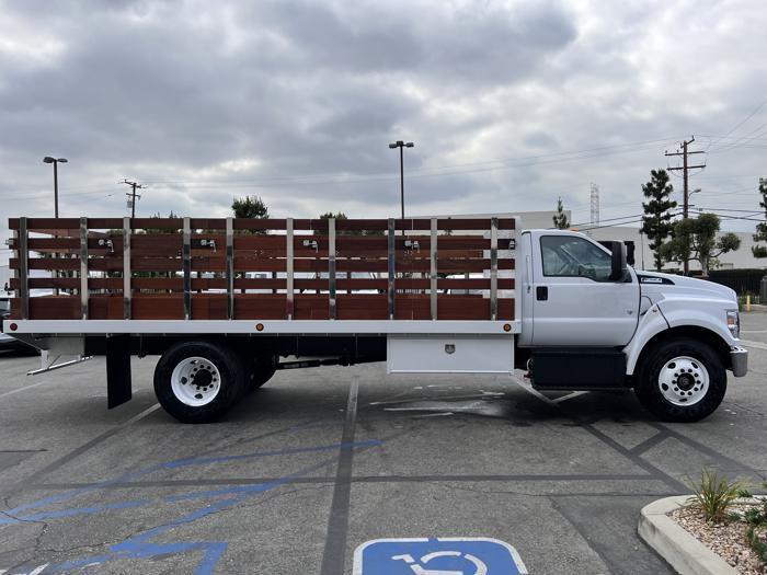 2024 Ford F-750-5