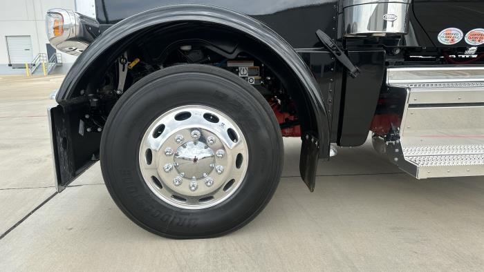 2026 Peterbilt 589-13