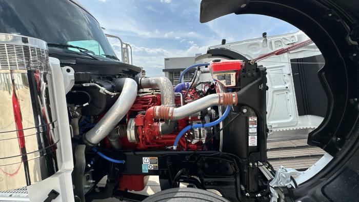 2026 Peterbilt 589-17