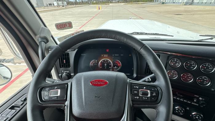 2026 Peterbilt 589-20