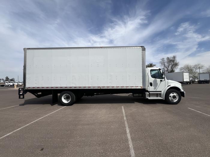2020 Freightliner Business Class M2 106-10