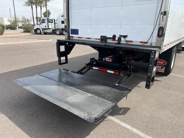 2020 Freightliner Business Class M2 106-5