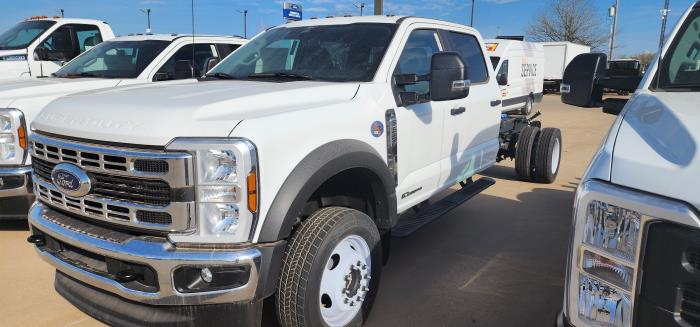 2024 Ford F-550-1