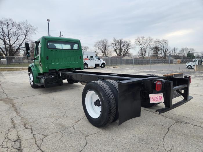 2016 Freightliner Business Class M2 106-3