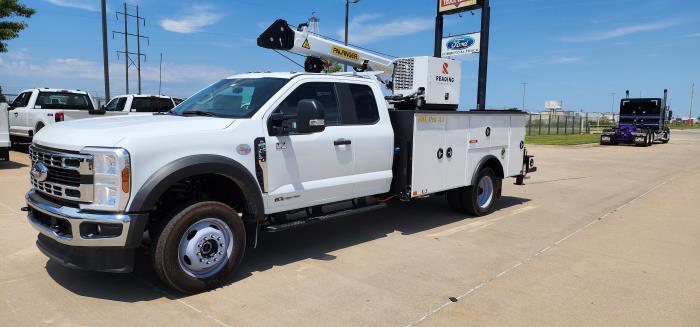 2024 Ford F-550-1