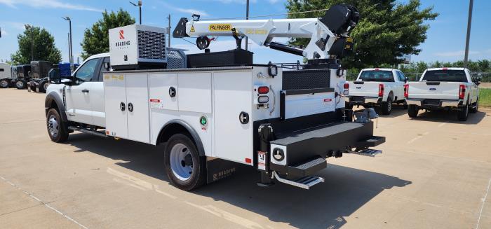 2024 Ford F-550-3