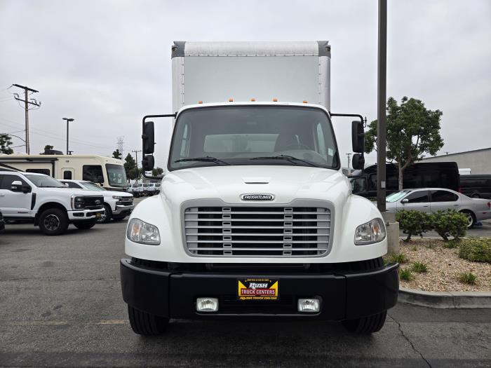 2018 Freightliner Business Class M2 106-2