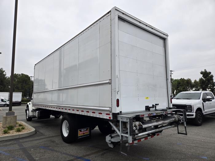 2018 Freightliner Business Class M2 106-10