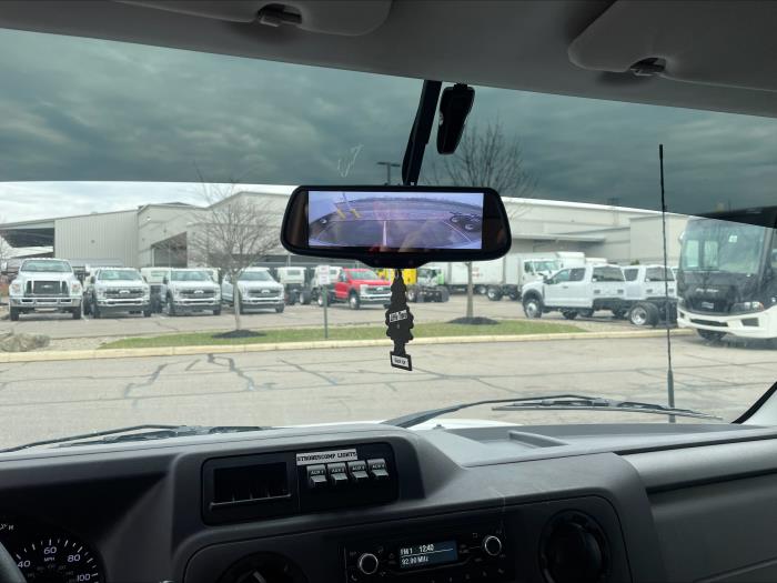 2024 Ford E-450-18