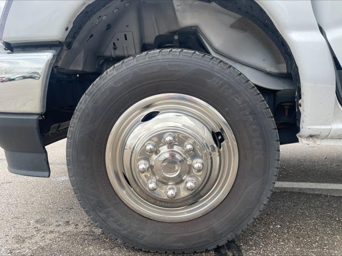 2024 Ford E-450-24