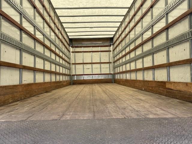2018 Freightliner Business Class M2 106-6