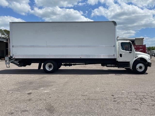 2018 Freightliner Business Class M2 106-9