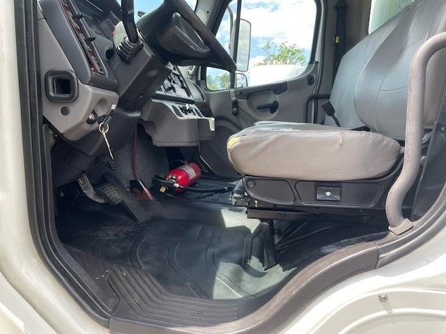 2018 Freightliner Business Class M2 106-12