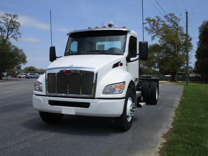 2025 Peterbilt 537-1