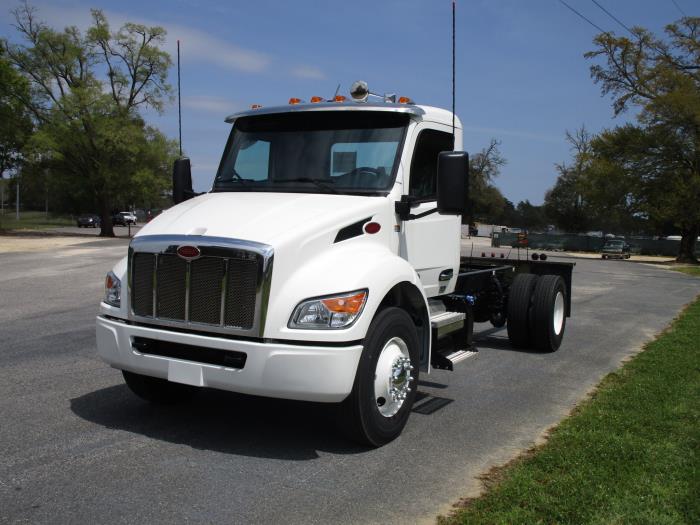 2025 Peterbilt 537-1
