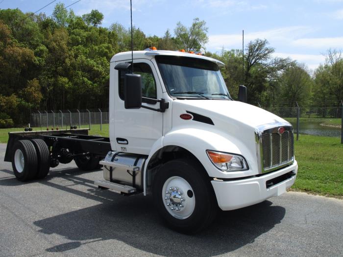 2025 Peterbilt 537-3