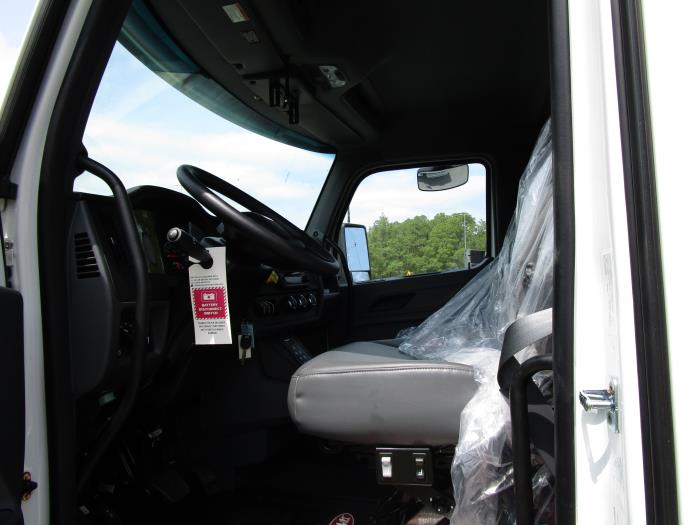 2025 Peterbilt 537-11