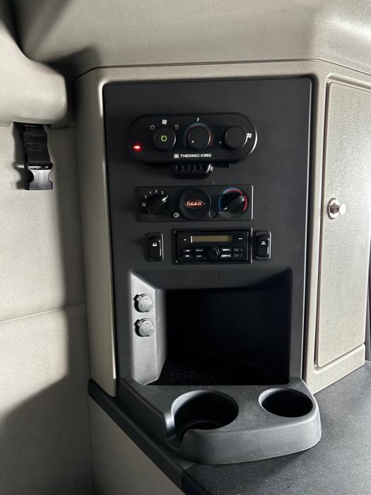 2022 Peterbilt 579-14