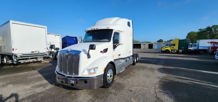 2020 Peterbilt 579-1