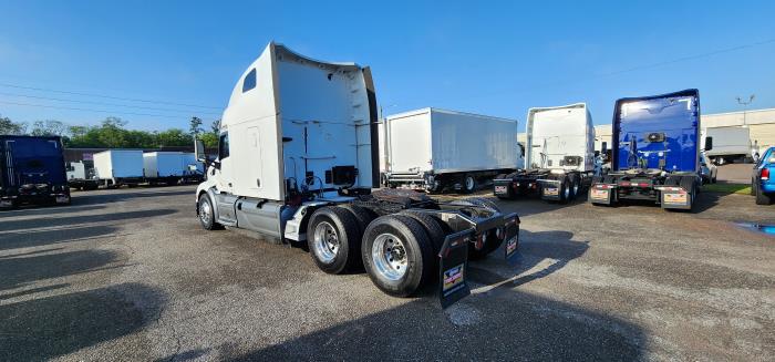 2020 Peterbilt 579-3