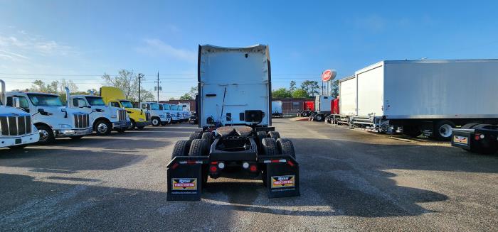 2020 Peterbilt 579-4