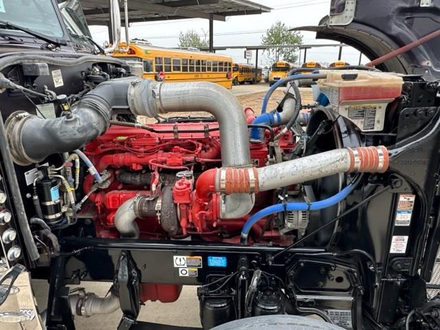 2022 Peterbilt 389-9