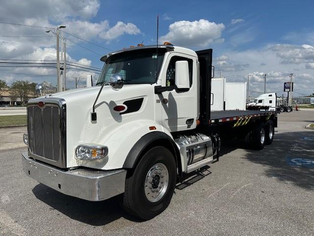 2025 Peterbilt 567-1